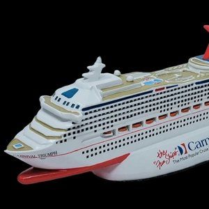 Carnival Cruise Lines Triumph Collectible Model Cruise Ship Cast Resin 9.5"